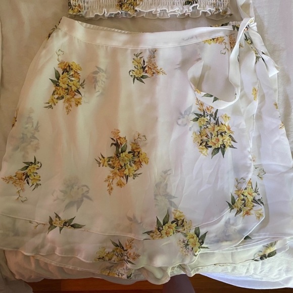 Show Me Your Mumu Wrap Skort - Picture 3 of 5